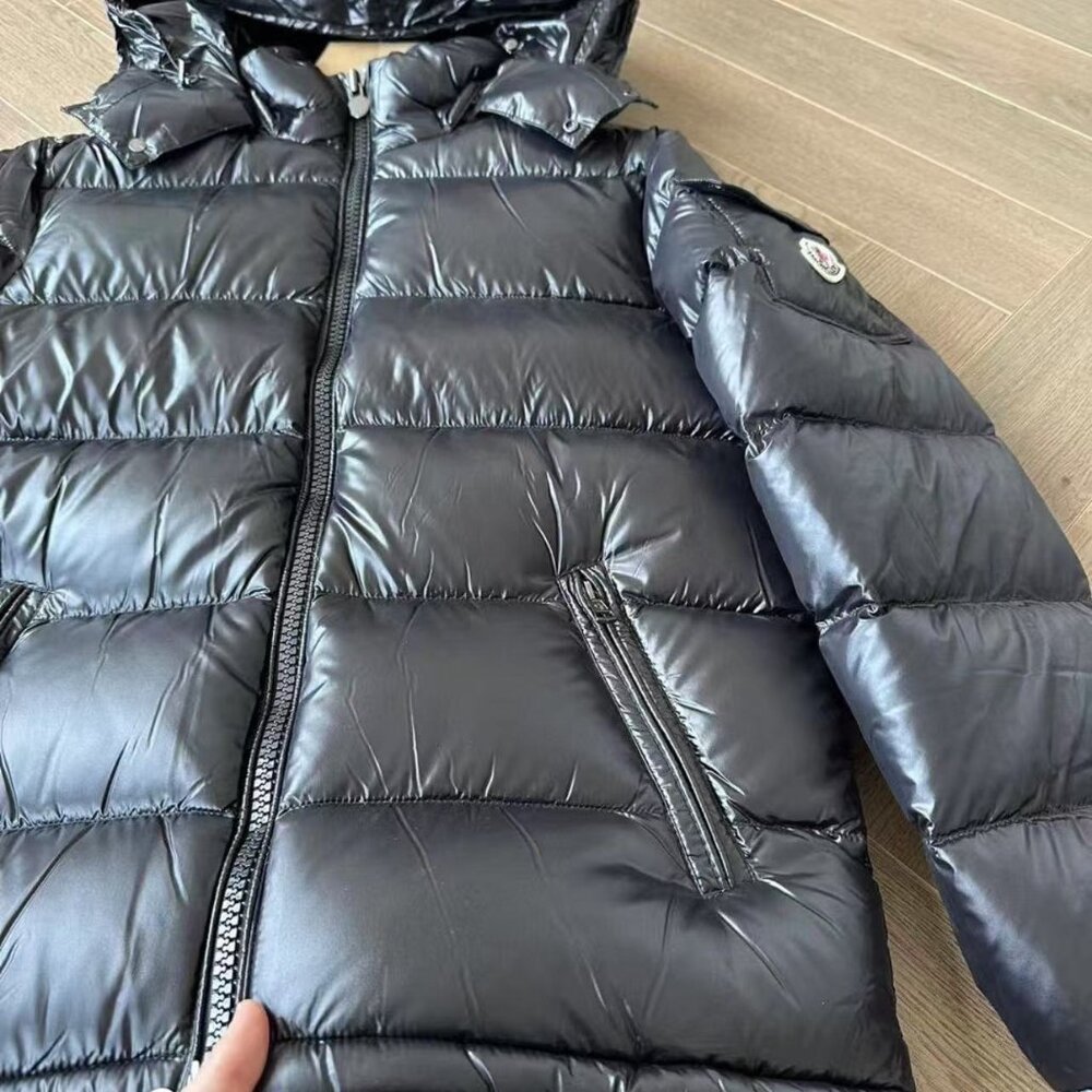 Moncler Men's Maya Down Jacket Size M - Picture 8 of 9